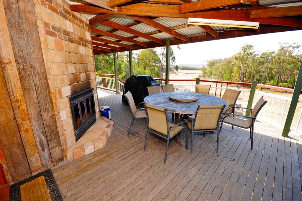 Banjo's Retreat Cabins For Large Groups Stanthorpe